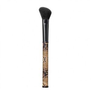 04 BLUSH BRUSH